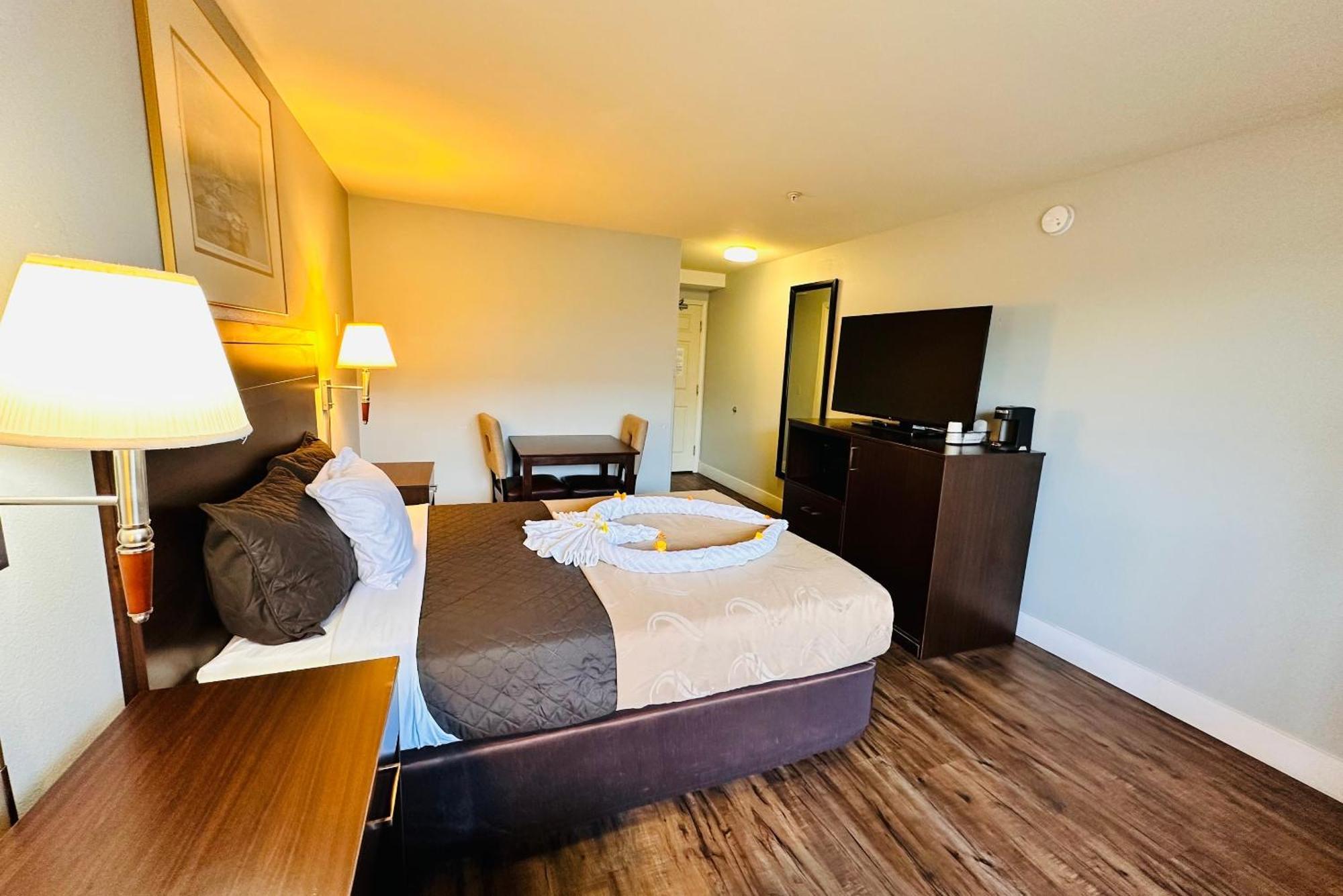 Coratel Inn And Suites By Jasper โอเชียนชอร์ส ภายนอก รูปภาพ